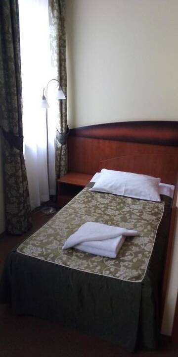 Фото номера Стандартный одноместный номер Отель Hotel Stal г. Сталёва-Воля 16