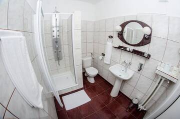 Фото номера Одноместный номер с собственной ванной комнатой Отель Hotel Hutnik г. Сталёва-Воля 3