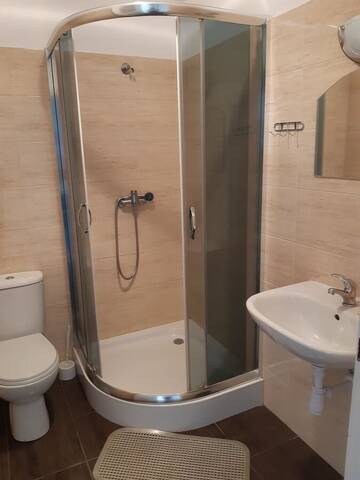 Фото номера Номер с кроватью размера «king-size» Отель Hotel Metalowiec г. Сталёва-Воля 4